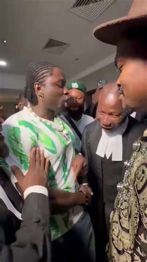 This is personal — and I will SHOW him!”🖐️ VeryDarkMan seals it with a firm handshake with BlordLet the streets know: Sowore vs VDM just got heated! 💥Who’s winning this one? Drop your takes 👇