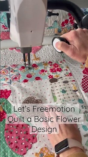 Let’s free motion quilt a basic flower design. Flower 🌸 Longarm quilting tips for beginners.