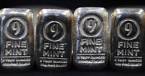 Silver is retail traders' new obsession as record numbers bet on rally — and on a crash