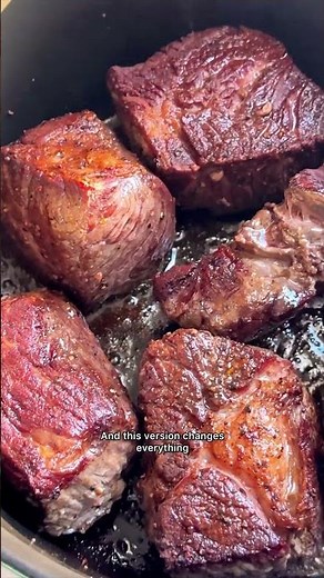 SLOWLY BRAISED BEEF FRENCH ONION SOUP | with melty gruyère toasts