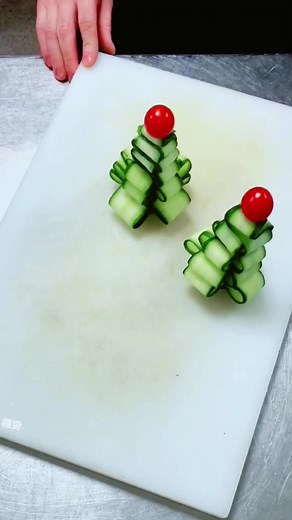 Oh my god！Cucumbers can still be made like this#art #craft #cucumber🥒