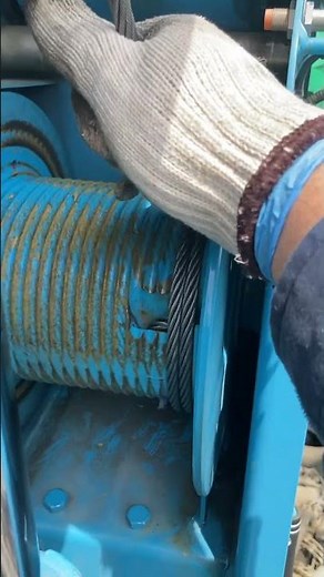 クレーンおじさん ドラムにワイヤーロープを巻くの巻