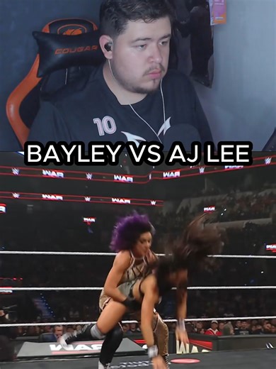 BAYLEY VS AJ LEE #RAW #wwe #smackdown #wrestlemania #wrestletok #wrestling #AAA #wrestlingtiktok #luchalibre #fyp #reaccion #reacciones #ajlee #bayley