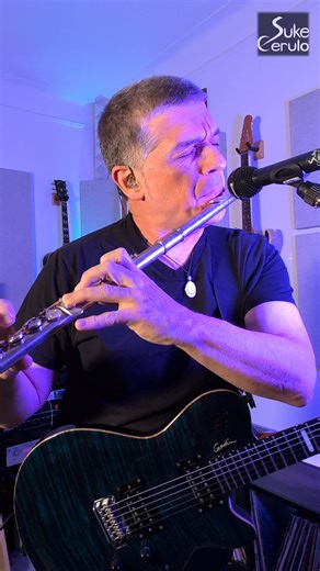 One loop. One take. Drums→Bass→Guitar → Flute 🎶 Just chasing the groove today — sometimes you hit record and everything lines up. Godin Guitars (OFFICIAL) @godin_guitars Singular Sound @boomeranglooper #looping #livelooping #flute #sukecerulo #leadguitar #groove #instrumentalist #musicianlife #onepersonband #improvisation #guitarloops | Suke Cerulo