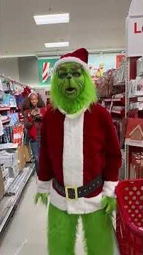 The Grinch goes to Target #grinch #thegrinch #grinchmas #memes #prank #funny #cosplay #christmas
