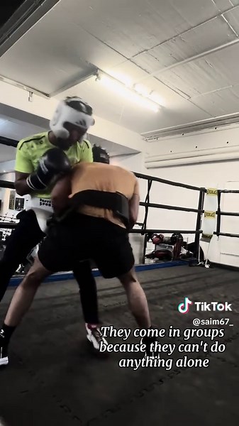 The Power of Teamwork in Boxing Training