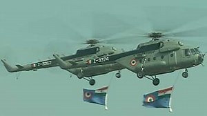 Air Force Day parade: Touch the sky