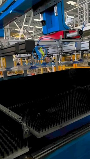 4.9K views · 27 reactions | CNC Guillotine Shearing Machine with Loading and Unloading,Automatic Shear Machine #guillotineshear #shearingmachine Factory Name:Wuxi Smart CNC Equipment Group CO.,LTD. Mobile/Whatsapp/We-chat:0086-13771480707 Email:sales@chinasmartcnc.com chinasmartcnc@gmail.com Website:https://www.chinasmartcnc.com | Wuxi Smart CNC Equipment Group Co.,LTD | Facebook