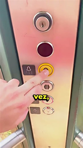 V459 @the cris