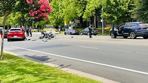 Motorcyclist critically hurt in Sacramento crash