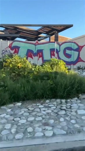 Los Angeles graffiti #graff #graffiti #losangelesgraffiti#losangelesgraff #lagraff #lagraffiti