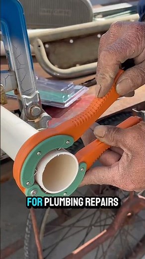 Amazing Manual Pipe Cutter Tool for Fast Clean Cuts