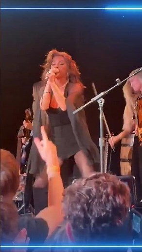 Shania Twain performed her hit song "You're Still the One" during the launch party In NYC
