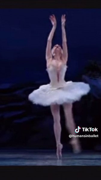Odette (White Swan) Variation from Swan Lake: 5 ballerinas! Ft. Lucia Lacarra, Olga Smirnova, Gillian Murphy, Svetlana Zakharova, and of course Ulyana Lopatkina at the end 🤍 #ballet #swanlake #whiteswan