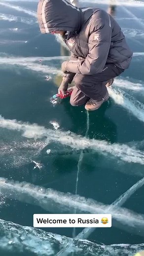 This is how they drink vodka in Russia! #foryou #foryoupage #tiktokrussia #travelbucketlist #travel