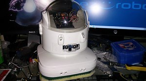 Floor Mopping Robot Takes Cleanliness To The Next Level