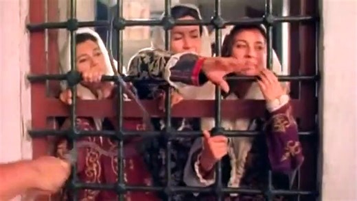 ΤΟ ΜΟΝΟΝ ΤΗΣ ΖΩΗΣ ΤΟΥ ΤΑΞΕΙΔΙΟΝ - 2001 - DVDRip - 720x396