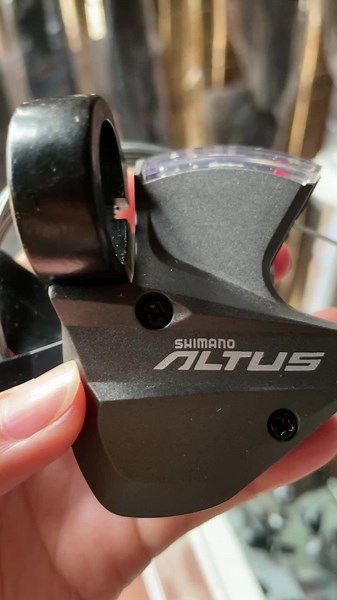 SHIMANO ALTUS 9speed Shifter 🔥