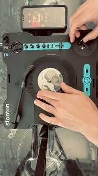 Scratching on Stanton STX 🎚️🔥 portable turntable #scratch #scratching #scratchdj #stantonstx