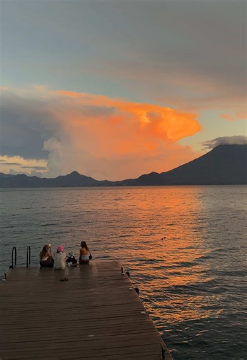 Exploring the Beauty of Lake Atitlán and Volcanoes in Guatemala