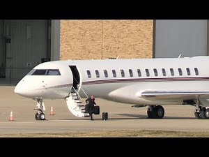 $81 Million BOMBARDIER Global 7500 Arrives From Teterboro IS THIS BETTER THAN ANY GULFSTREAM?