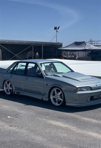 Holden VL Commodore Walkaround Review