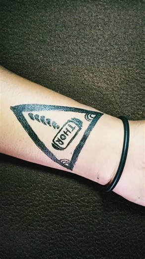How To Make A Small Tattoo Designs #shorts #youtubeshorts#shortvideo #shortsfeed #tattoodesigns#art