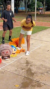 82K views · 1.5K reactions | LINE CHALLENGE INSIDE OUT GAME 藍藍藍 | Nonô Gomes | Facebook