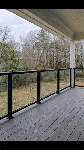 👉 This Railing Upgrade Makes Any Backyard Look Luxury