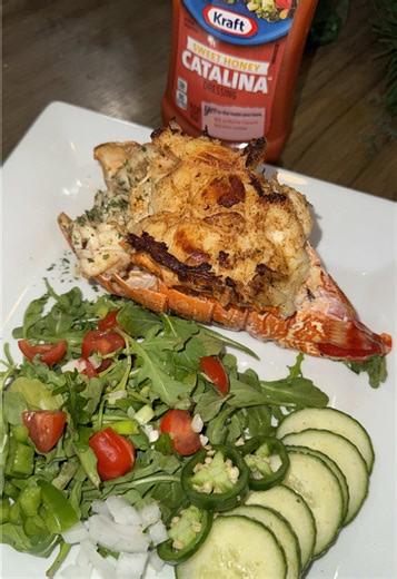 Fácil Receta de Cola de Langosta Rellena