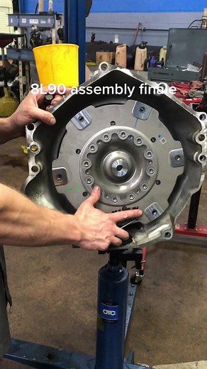 Final portion of the GM 8 speed automatic transmission assembly. After the pan and filter are installed the turbine or “input shaft” seal as well as torque converter must be installed. This is how I like to “prime” my 8 speeds after overhaul. #GMTransmissions #GMTech #8L90 #DealerTech #6L80 #AllisonTransmission #4L60 #9T65 #6T70 #Mechanic #Chevrolet #Buick #Gmc #Cadillac #Transmission #Technician #8Speed #Hydramatic #RearWheelDrive #FrontWheelDrive #10L1000 #DuramaxDiesel