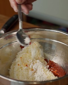 Use your left over rice to make this crispy rice salad - A great salad topper to add extra crunch and chewiness ? #rice #leftoverrice #crispyrice #salad #ricesalad #homemade #tasty | Tasty