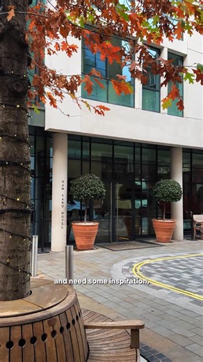 BEAUTIFUL HOTELS on Instagram: "Step inside the vibrant world of @hamyard_hotel part of @firmdale_hotels, a whimsical urban oasis tucked away in the heart of London’s Soho. Every inch of this property is a visual masterpiece curated by British interior designer Kit Kemp. From the intricate patterns on the furniture to the bespoke art on the walls (and even the candles in your room!), her colorful touch is everywhere. But the experience goes far beyond just aesthetics. Guests can unwind in the Li