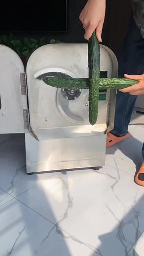 Chopping Cucumber with Innovative Machine Technology