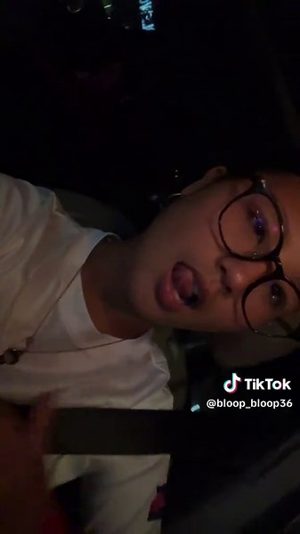 វីដេអូ​របស់ mara (@bloop_bloop36) ជាមួយ original sound - SP