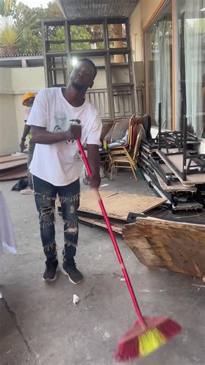 Supporting a brother in the same industry @Sosar #teacherval #mastersabi