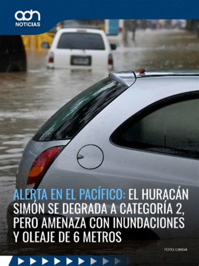 #CentralDeHuracanes I El huracán Simón se degradó a categoría 2, pero sus efectos continúan en el Pacífico. Jalisco, Nayarit y el sur de Sinaloa esperan lluvias muy fuertes, mientras que el oleaje podría alcanzar los 6 metros en costas jaliscienses. Autoridades alertan sobre posibles deslaves, inundaciones y crecidas de ríos. Piden a la población extremar precauciones y mantenerse atenta a las recomendaciones oficiales. #huracan #simon #lluvias #jalisco #nayarit