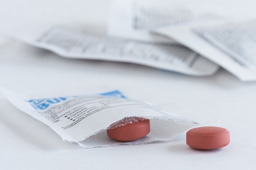 Ibuprofen: Dosage, Side Effects & Other Facts