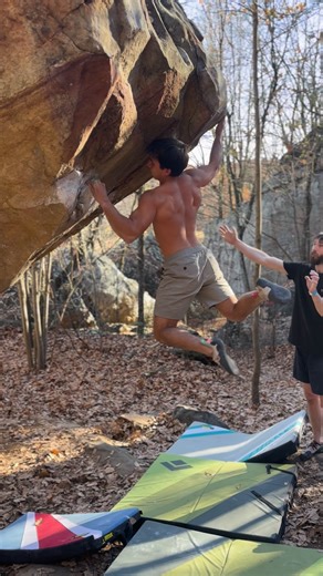 Evan Locklear on Instagram: "Scariest topout of my life. - Rage V5, Sprained my ankle this trip and couldnt send hard. 📸- @boccmet"