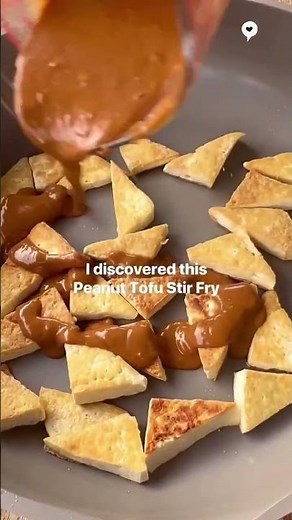 Peanut Tofu Stir Fry 🌱 Crispy 30-Min Dinner! #PeanutTofuStirFry #VeganStirFry #shorts #food #recipe