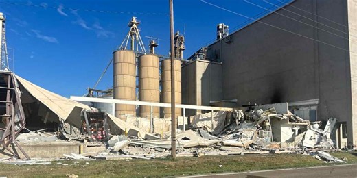 1 dead, multiple injured after explosion at Panhandle Milling in Dawn