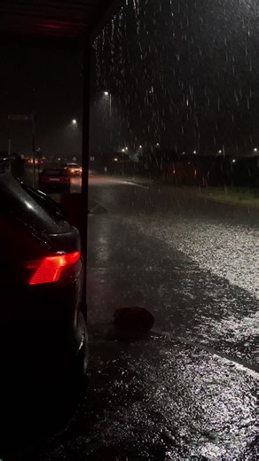 Rainy Day Ambient Mix by Paulyy — SkyCity Static Production