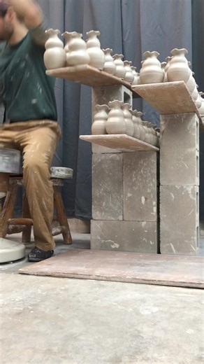 Day 74 in a row 🔊"Can't Sing You This Song" by Derek Sivers. Want to get a piece of my art for free, like one of my Moon Mugs? Sign up here, no purchase necessary: cherricopottery.com/freepottery or get yourself the best deal on my mugs by becoming a Patron: patreon.com/cherricopottery | Cherrico Pottery