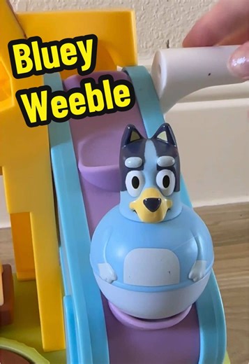 Discover Bluey Weeble Wobble Fun with Bluey and Bingo