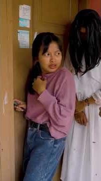 #SHORTS | MAMAH RERE AND BIBI GO TO A HAUNTED ABANDONED HOUSE 👻