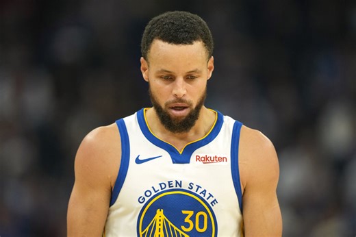 Steph Curry's Injury Makes Him Ineligible for End-of-Season NBA Awards