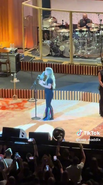 Kelly Clarkson Studio Sessions at Caesars Las Vegas