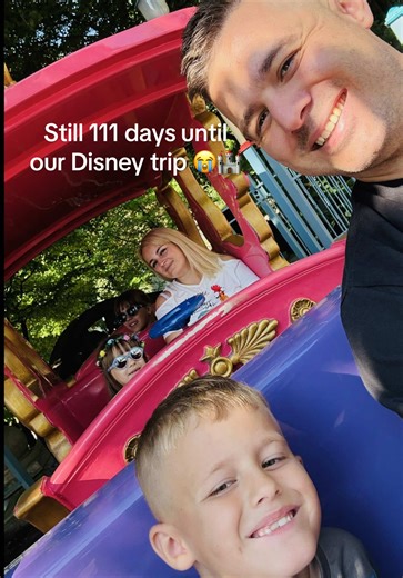 Everyone getting excited for the Frozen opening at Disneyland Paris… and here I am rewatching old Disney memories because my countdown still says 111 days 😭🏰 Totally not jealous… …who am I kidding, I’m very jealous 😂 Hurry up July! How many days until your next Disney trip? #disneymagic #disneycountdown #disneycountdowns #disneymemories #disneyfans