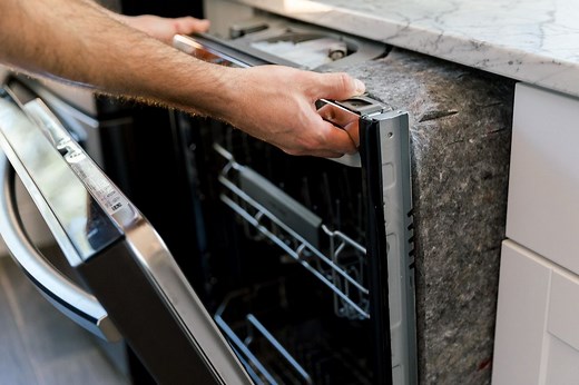 How to Uninstall a Dishwasher in 6 Simple Steps