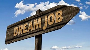 Edtech brand PrepInsta: கொழுத்த சம்பளத்தில் மாணவர்களை வேலைக்கு சேர்த்துவிட்ட இணையதளம்